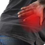 10 Kebiasaan Buruk yang Merusak Kesehatan Belakang