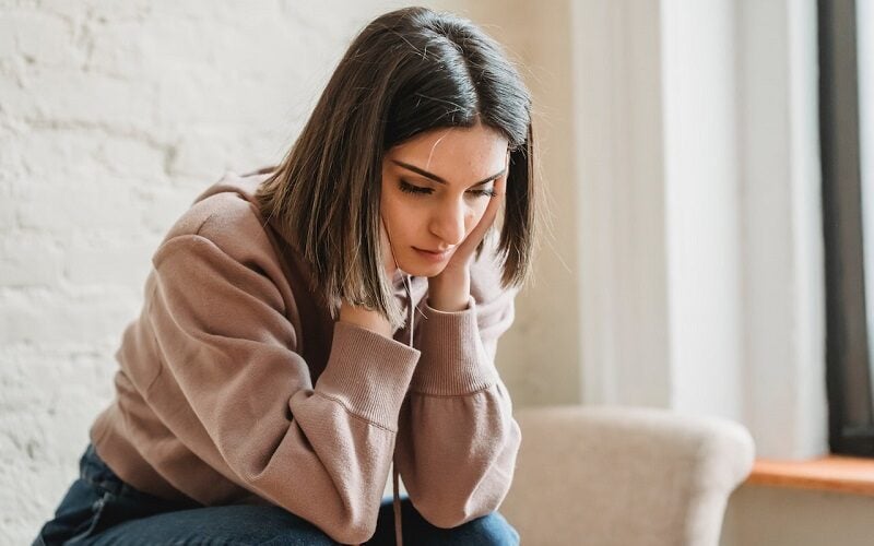 7 Cara Menenangkan Diri Saat Emosi Naik-Turun